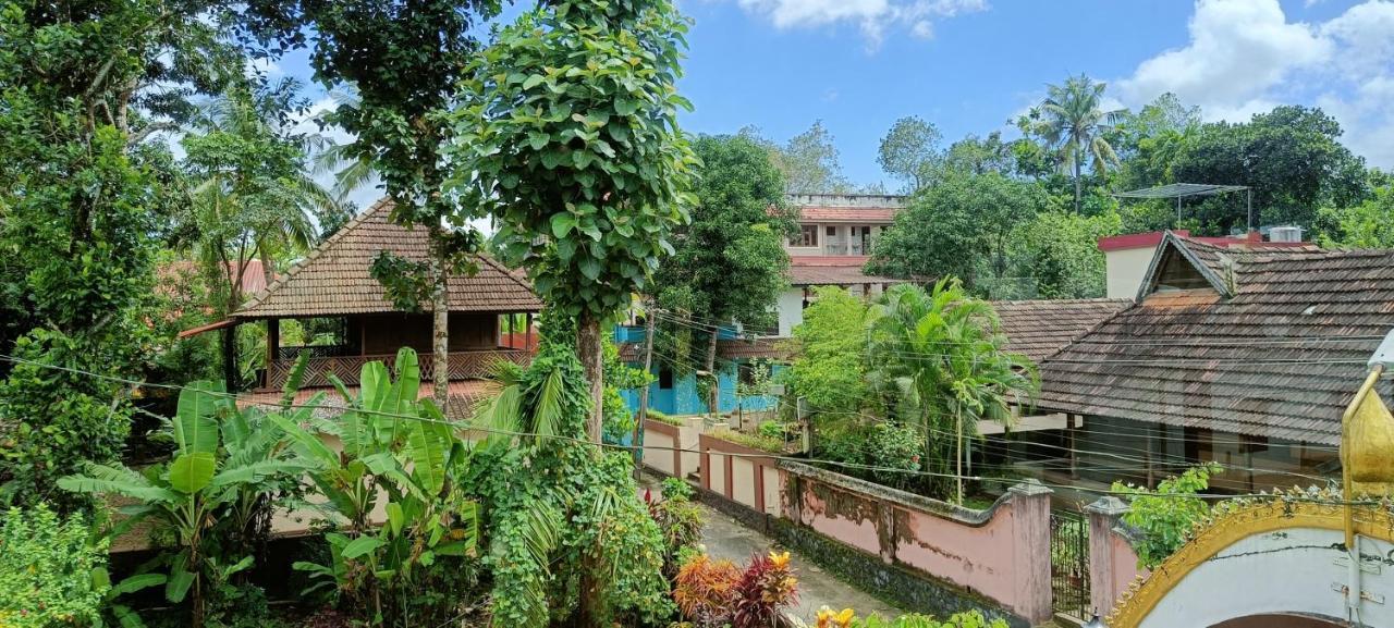 Swasthi Griha Villa Aranmula Dış mekan fotoğraf